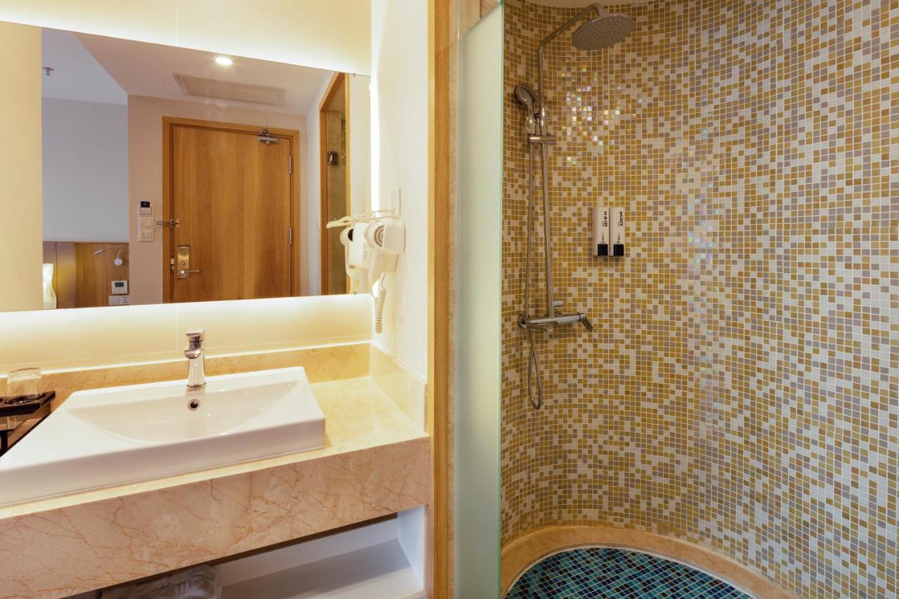 Ventana Nha Trang Hotel Exterior photo