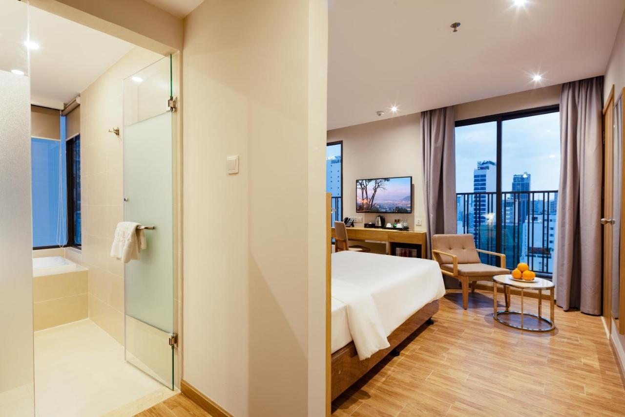 Ventana Nha Trang Hotel Exterior photo