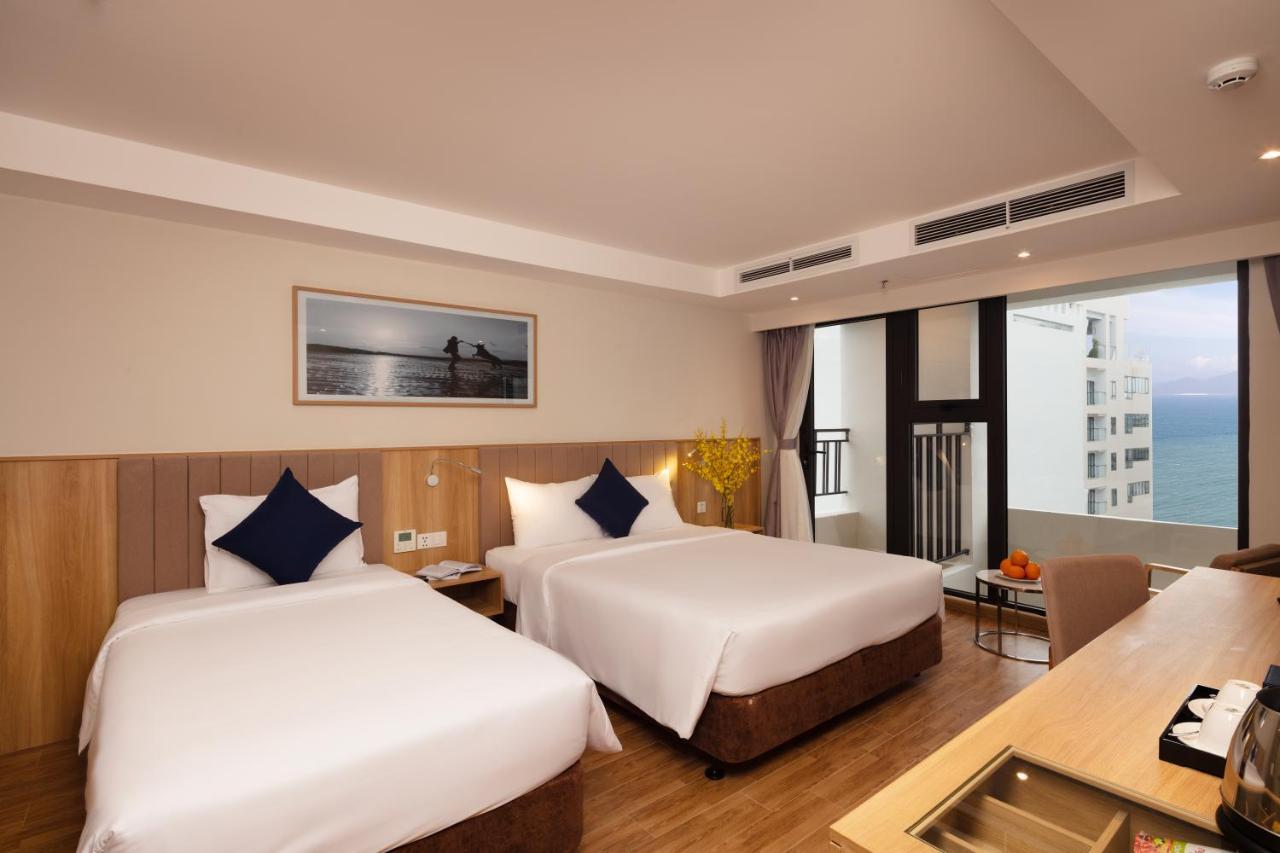 Ventana Nha Trang Hotel Exterior photo
