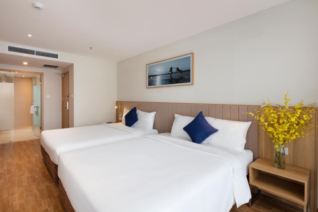 Ventana Nha Trang Hotel Exterior photo